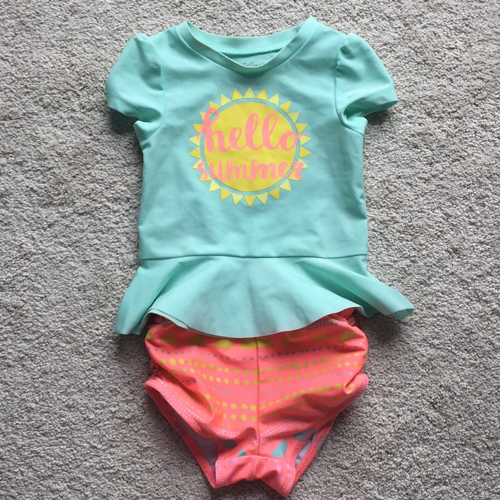 Girls swimsuit